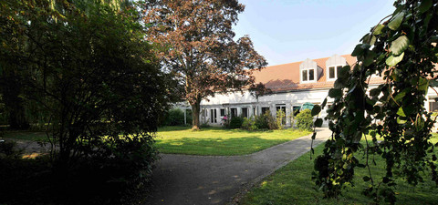 Garten des Neurologischen Spezialpflegeheims Regensburg (Frank Hübler | medbo)