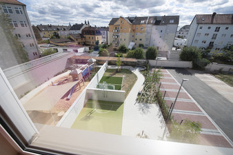 Blick aus Patientenzimmer der neuen Kinder- und Jugendpsychiatrie in Weiden (c) medbo KU | K. Tenberge-Holzer