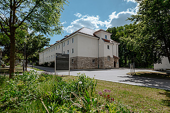 Psychiatrische Tagesklinik HAUS 13 BKR Außenansicht (Frank Hübler | medbo)