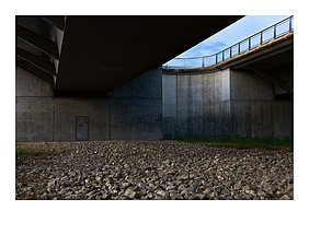 Realitäten 1 - Brücke (Katharina Tenberge-Holzer)