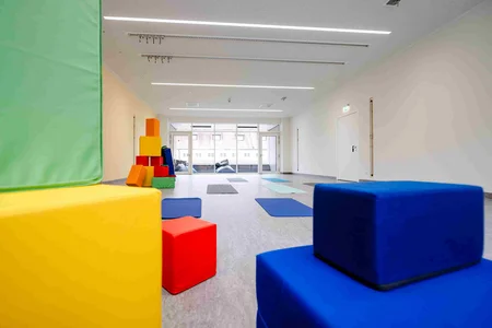 medbo Kinder- und Jugendpsychiatrie Weiden - Mehrzweckraum (Frank Hübler | medbo)