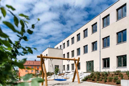 KJPP Amberg Ostseite Spielplatz (Frank Hübler/medbo)