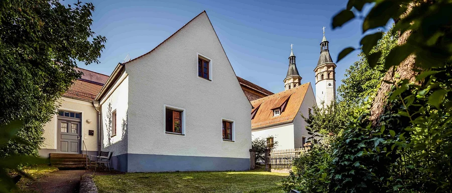medbo Suchtmedizin Regensburg Station 27 Karthause hinterer Garten (Frank Hübler | medbo)