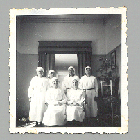 Wärterinnen in Karthaus um 1932 (medbo)