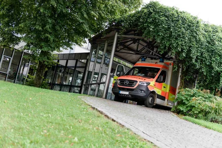 Bezirksklinikum Regensburg Anfahrt Zentrale Notaufnahme (medbo | Frank Hübler)