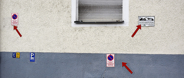 Urban Structures - Drei rote Pfeile (Katharina Tenberge-Holzer)