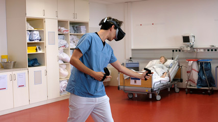 Lernen mit Virtueller Realität: medbo Pflegeschulen