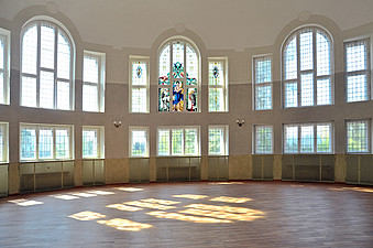 Fenster Kuppelsaal Wöllershof (Frank Hübler | medbo)