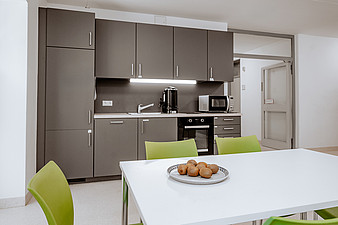 Psychiatrische Tagesklinik HAUS 13 BKR Patientenküche (Frank Hübler | medbo)