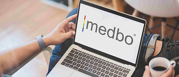 Notebook medbo (Bongkarn Thanyakij | iStock)