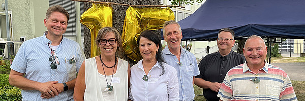 15 Jahre PIT: (von links) Thomas Hammer, Margareta Solleder, Ute Ogurek (PIT), Stephan Schwarzmann, Harald Wieder (Klinikseelsorge), Oswald Oberndorfer (Renate Neuhierl | medbo)