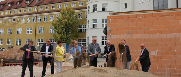Spatenstich medbo Weiden (NN | medbo)