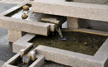 Brunnen vor HAUS 19 (Frank Hübler/medbo)