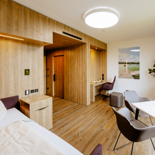 Patientenzimmer Wahlleistungsstation 13b medbo Bezirksklinikum Wöllershof