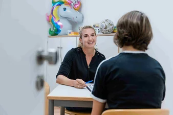 Sprechzimmer KJPP Regensburg (Frank Hübler | medbo)