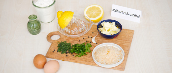 Foto von den Zutaten für das Rezept "Chicken Kyiv", für das Projekt "medbo isst international" 2026 (c) medbo KU | Maier, Schmidt, Tenberge-Holzer